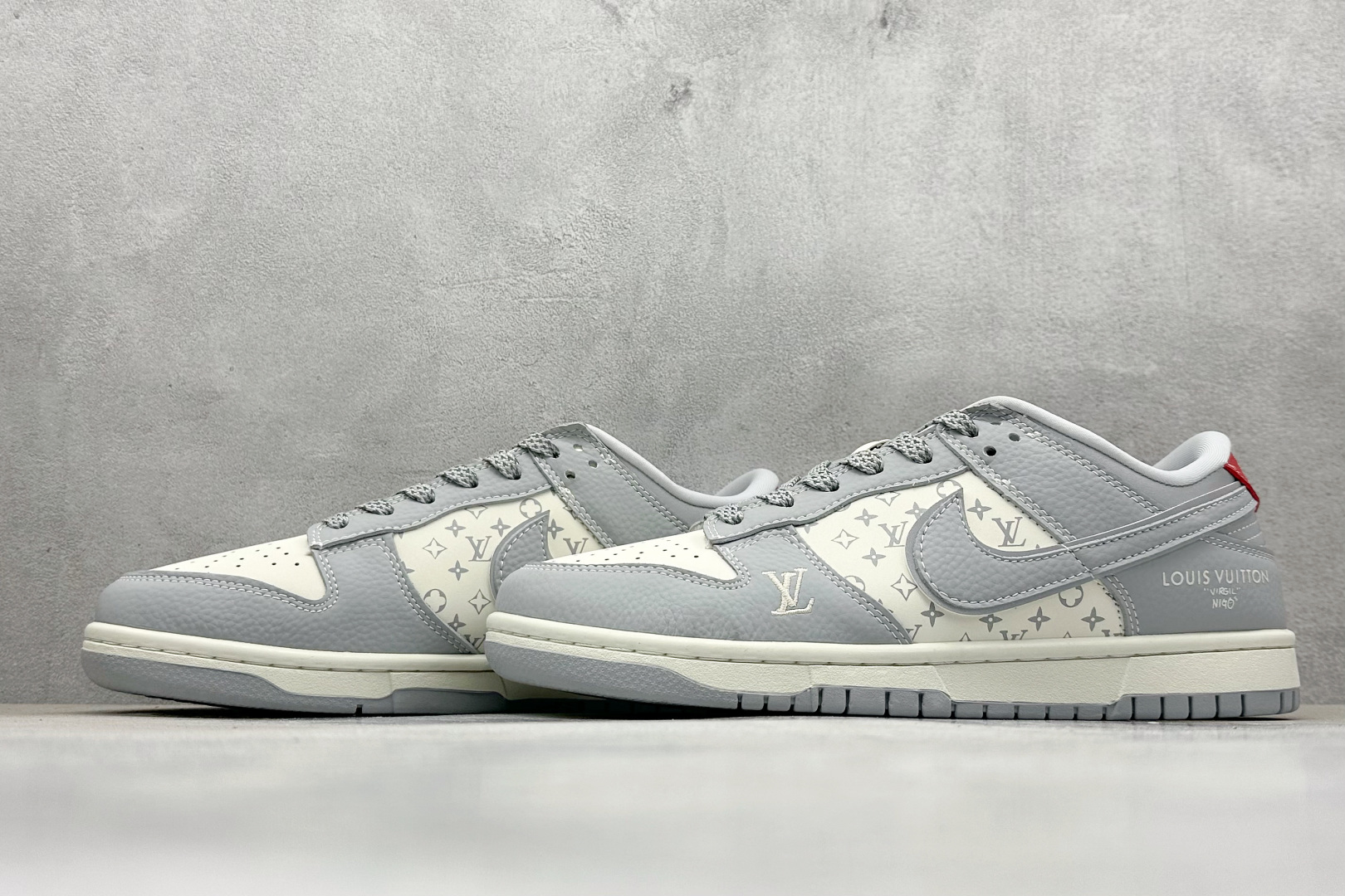 280 SC版Nike SB Dunk Low x Louis Vuitton 灰白 SC9207-426