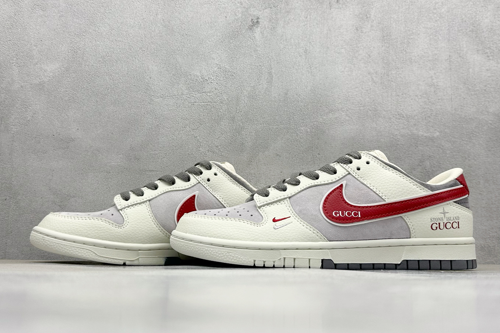 240 XC版Nike SB Dunk Low“古驰X石头岛三方联名——猪八红勾” 周年高端定制 低帮休闲板鞋 DJ2024-124