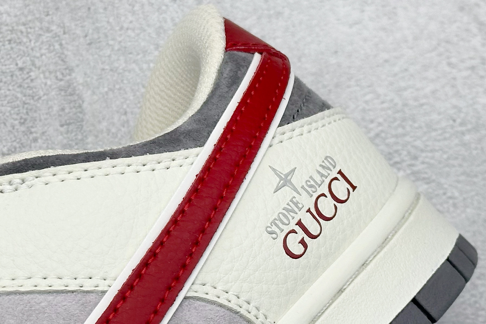 240 XC版Nike SB Dunk Low“古驰X石头岛三方联名——猪八红勾” 周年高端定制 低帮休闲板鞋 DJ2024-124