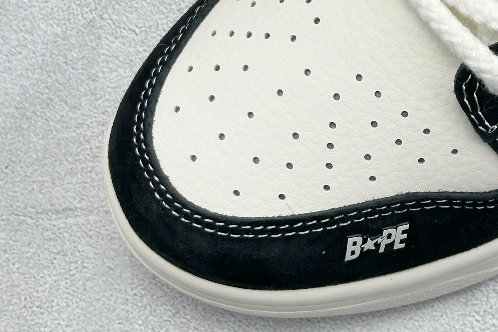 240 XC版Nike SB Dunk Low 猿人头联名 MM1089-018-Chinese UA Cheap High Quatity Brand Clothes Bags handbags Sneakers wholesale wholesaler seller from China Factory suppliers Fashion Clothing Shoes best Quality Beautiful Price 240 XC版Nike SB Dunk Low 猿人头联名 MM1089-018