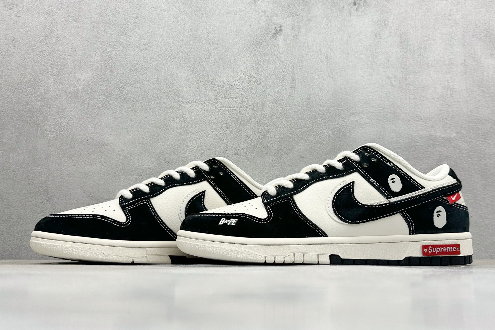 240 XC版Nike SB Dunk Low 猿人头联名 MM1089-018-Chinese UA Cheap High Quatity Brand Clothes Bags handbags Sneakers wholesale wholesaler seller from China Factory suppliers Fashion Clothing Shoes best Quality Beautiful Price 240 XC版Nike SB Dunk Low 猿人头联名 MM1089-018