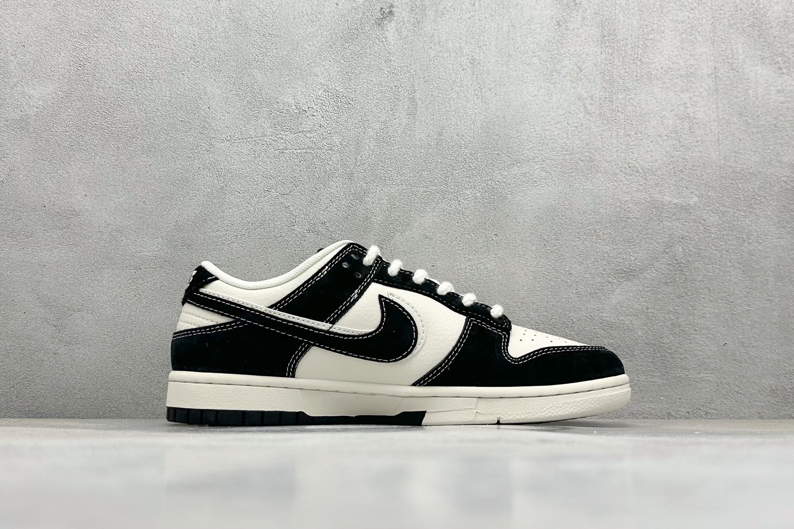 240 XC版Nike SB Dunk Low 猿人头联名 MM1089-018-Chinese UA Cheap High Quatity Brand Clothes Bags handbags Sneakers wholesale wholesaler seller from China Factory suppliers Fashion Clothing Shoes best Quality Beautiful Price 240 XC版Nike SB Dunk Low 猿人头联名 MM1089-018
