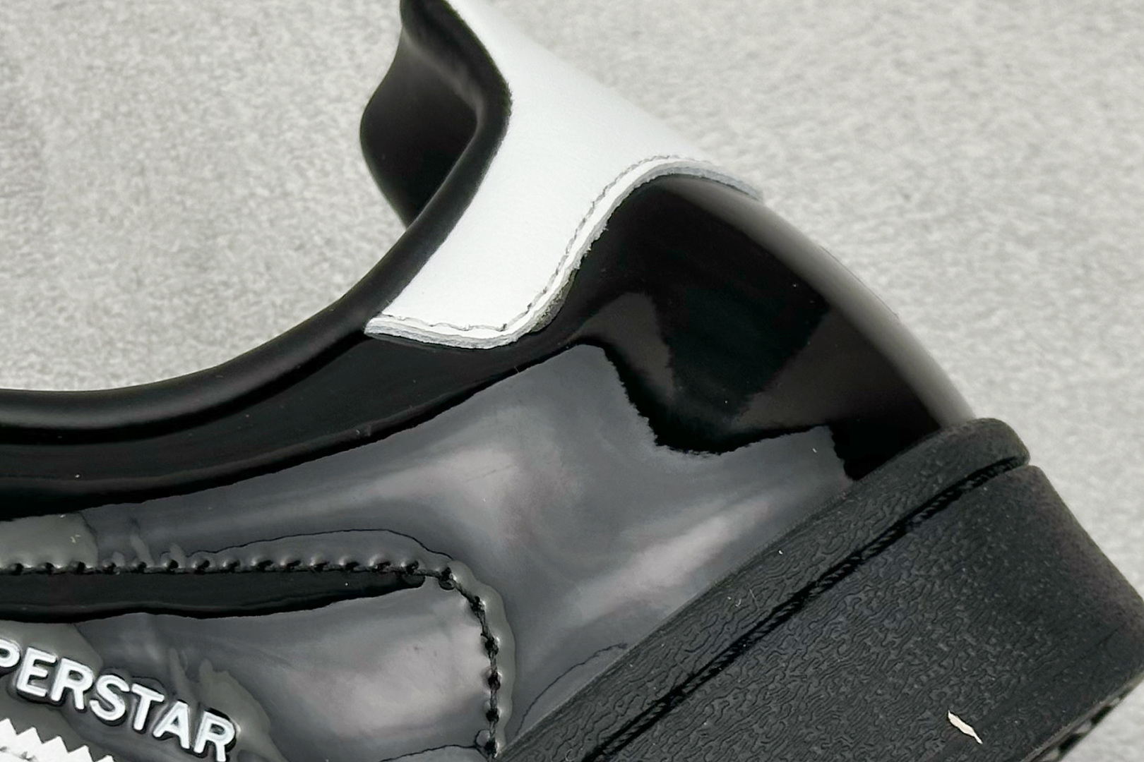 140 AD Originals Superstar x II 贝壳头 JH7756