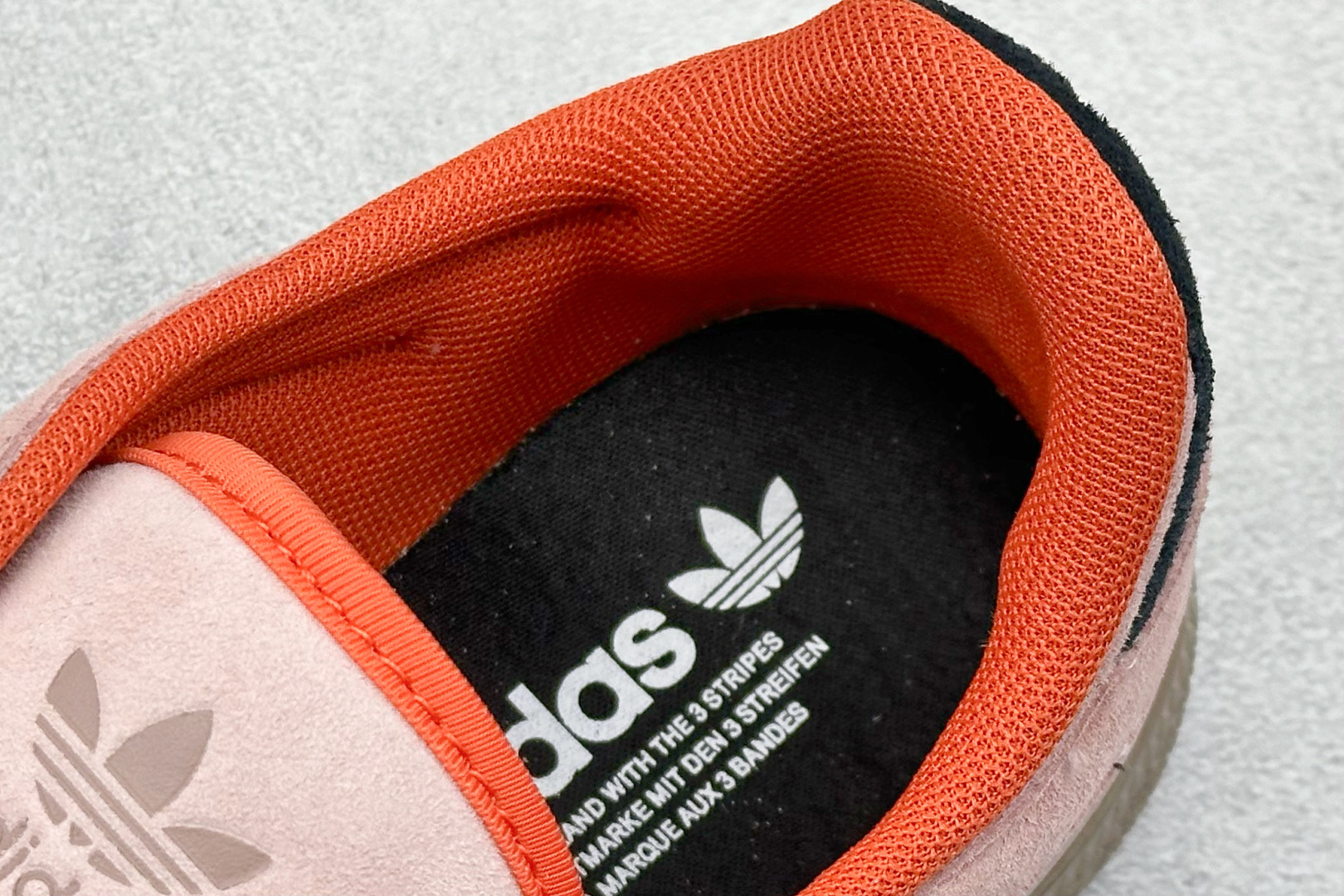 140 Adidas Handball Spezial ST 阿迪达斯经典复古休闲板鞋 JI2605