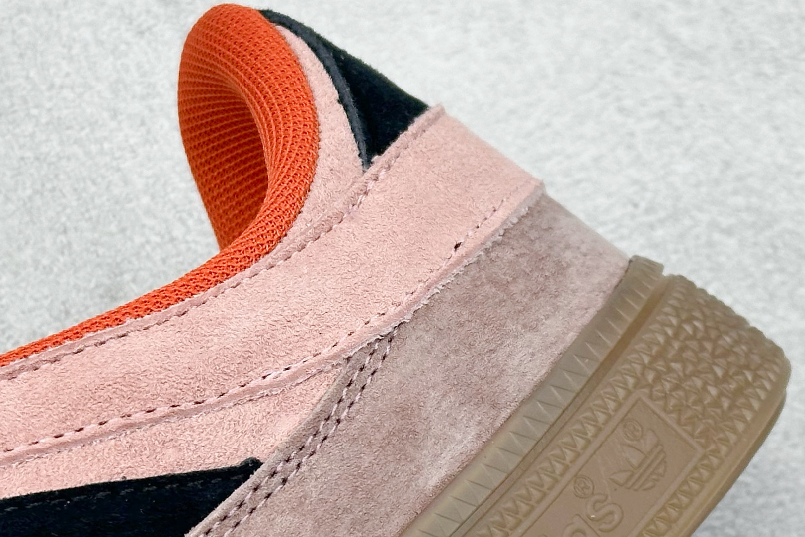 140 Adidas Handball Spezial ST 阿迪达斯经典复古休闲板鞋 JI2605