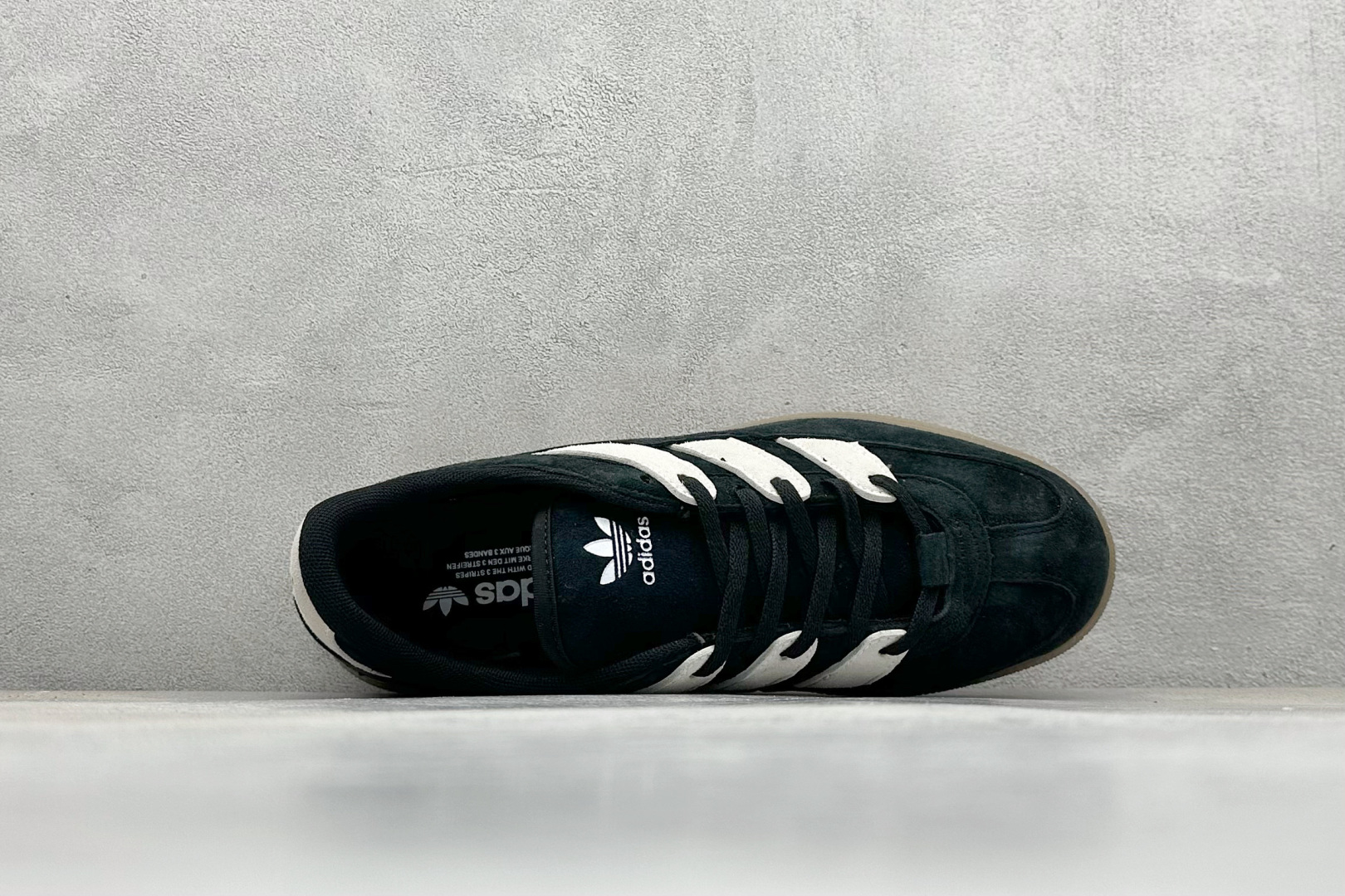 140 Adidas Handball Spezial ST 阿迪达斯经典复古休闲板鞋 JS2795