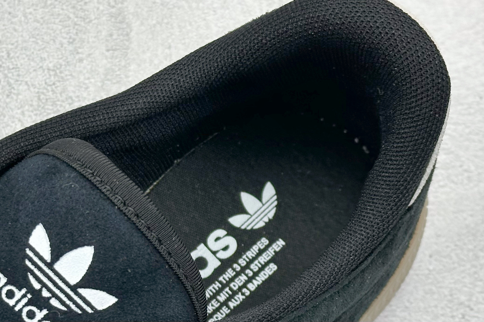 140 Adidas Handball Spezial ST 阿迪达斯经典复古休闲板鞋 JS2795