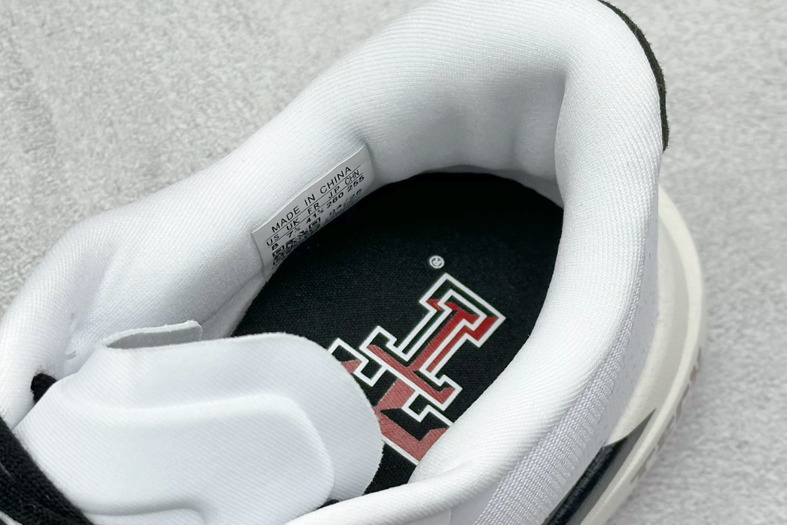 190 Adidas Adizero Evo SL 阿迪超轻透气缓震跑鞋 JQ4569