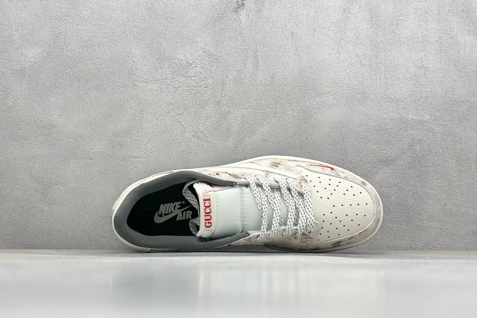 260 Travis Scott x Nike Air Jordan 1 Low x GUCCI Air Jordan 1 Low 反转灰棕双小勾满天星倒钩 XB1979-005