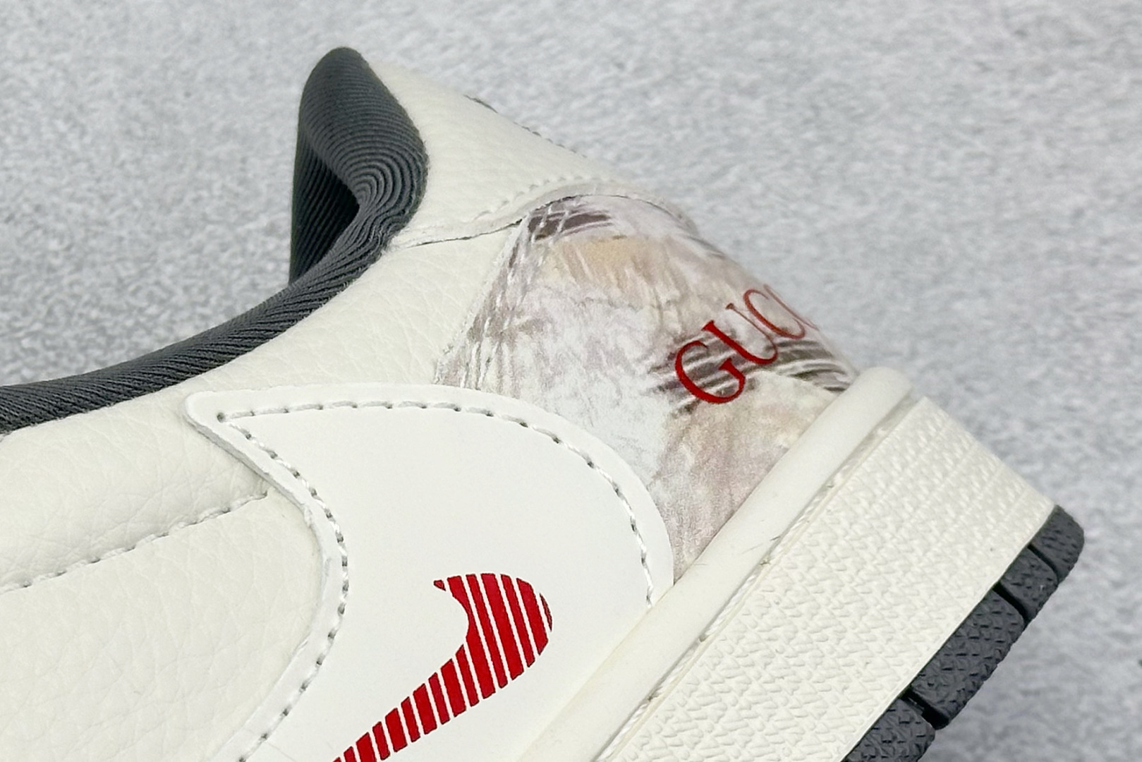 260 Travis Scott x Nike Air Jordan 1 Low x GUCCI Air Jordan 1 Low 反转灰棕双小勾满天星倒钩 XB1979-005