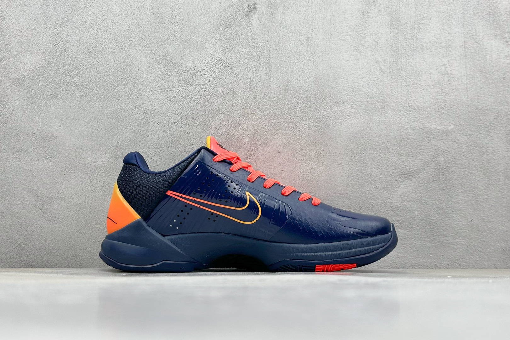 280 GJR NK Zoom Kobe 5 联名 科比五代 #Zoom Turbo气垫后掌EVA缓震 IM3207-400-Chinese  UA Cheap High Quatity Brand  Clothes Bags handbags Sneakers wholesale wholesaler seller from China Factory suppliers Fashion Clothing  Shoes best Quality Beautiful Price  280 GJR NK Zoom Kobe 5 联名 科比五代 #Zoom Turbo气垫后掌EVA缓震 IM3207-400