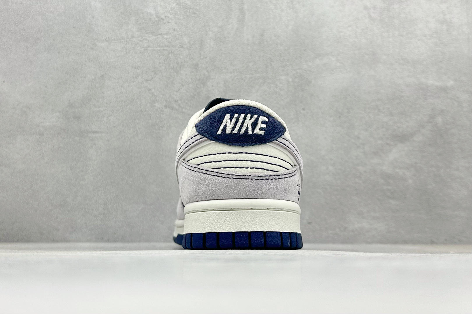 240 XC版Nk SB Dunk Low 斯图西联名 猪八灰勾 周年高端定制 低帮休闲板鞋 DJ2024-129