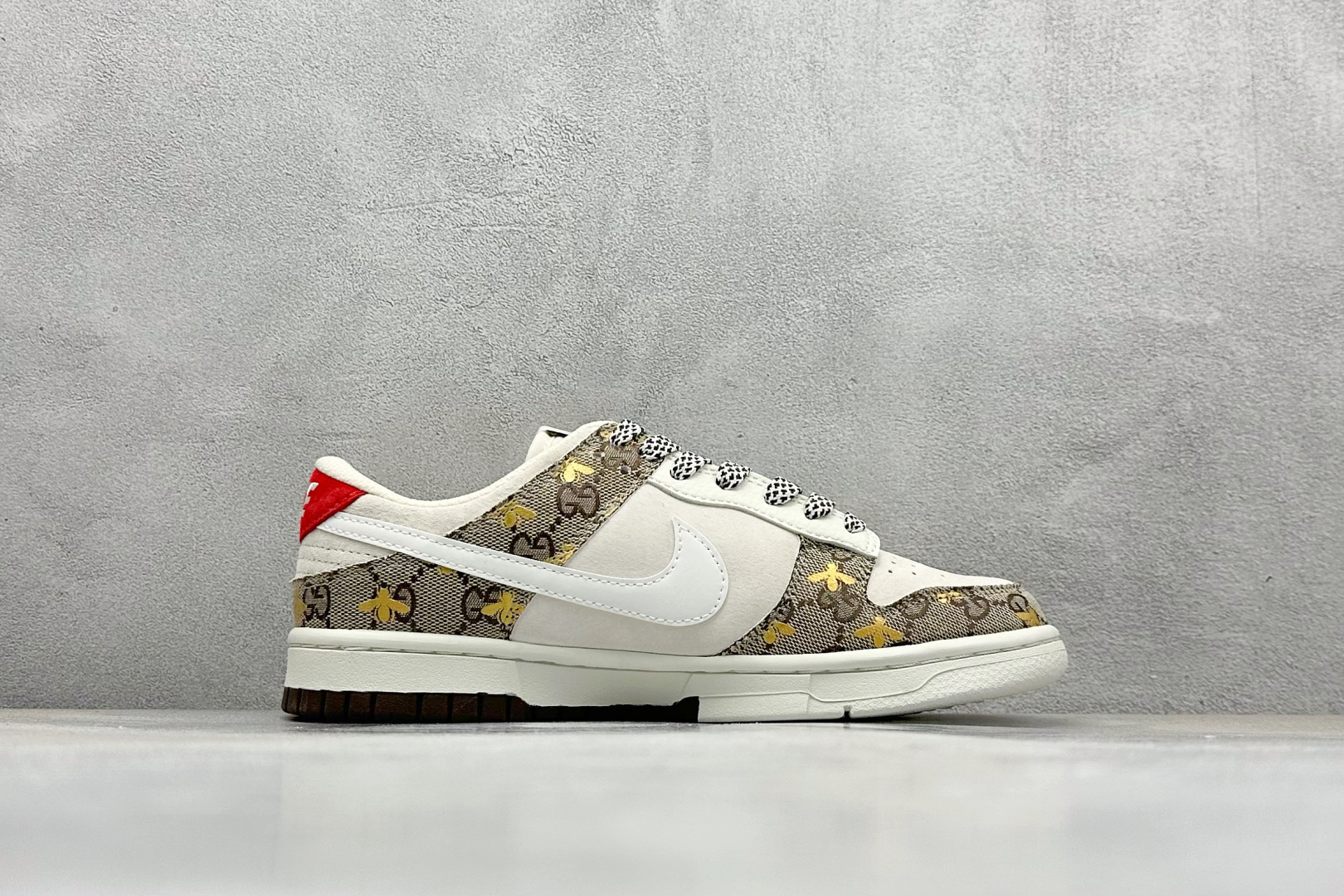 240 XC版Nike SB Dunk Low x GUCCI 灰黄老花小钩 DJ2024-130
