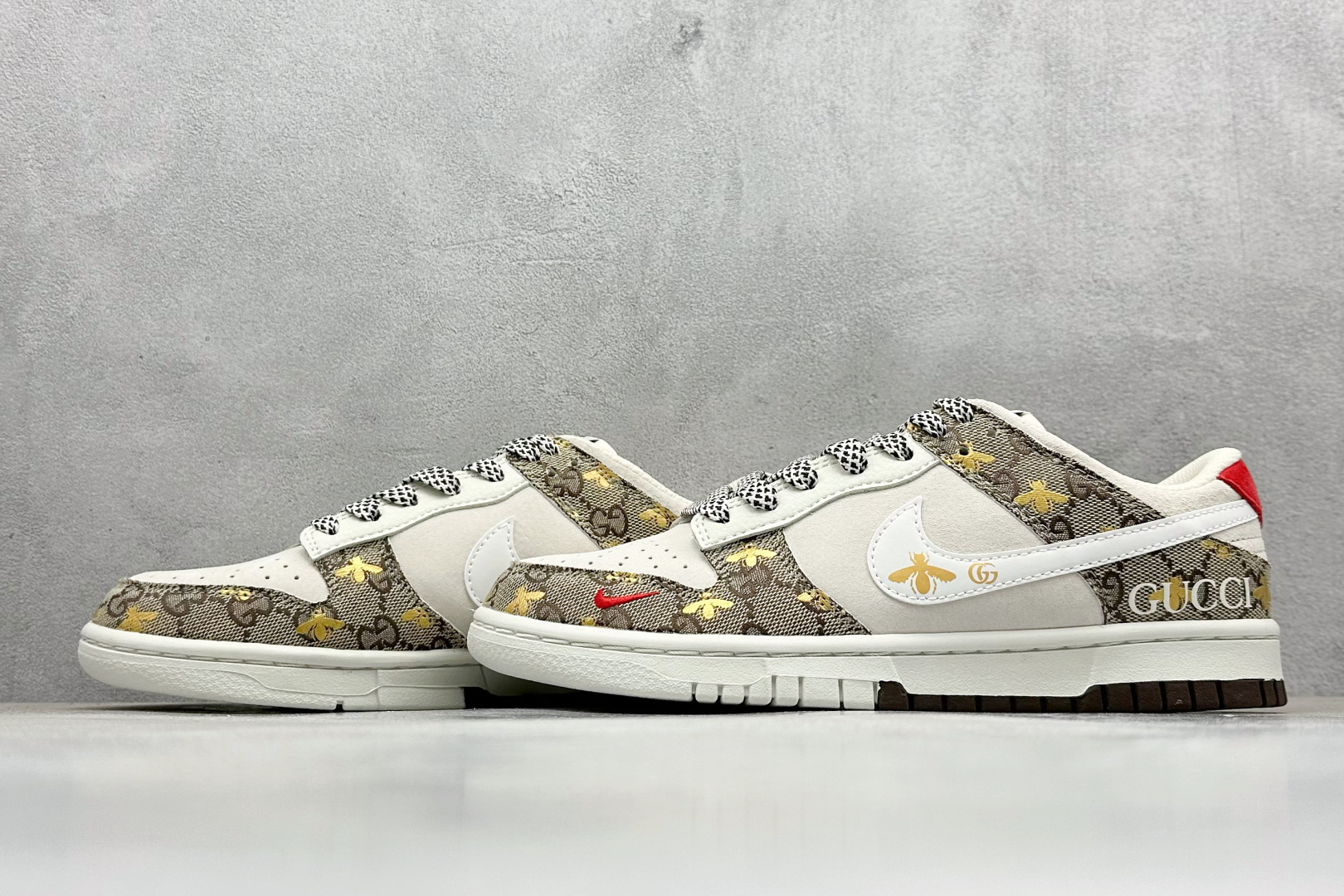 240 XC版Nike SB Dunk Low x GUCCI 灰黄老花小钩 DJ2024-130