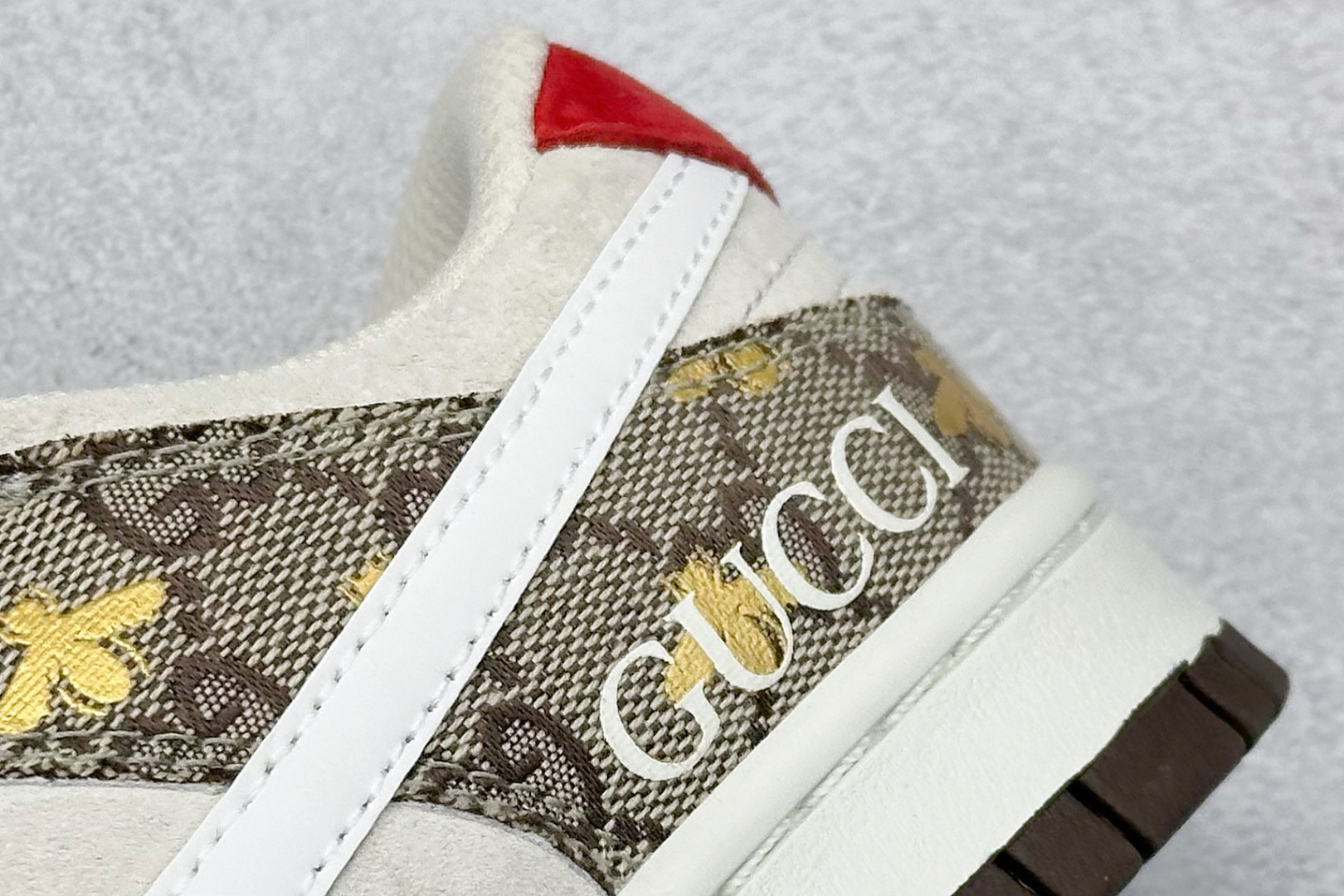 240 XC版Nike SB Dunk Low x GUCCI 灰黄老花小钩 DJ2024-130