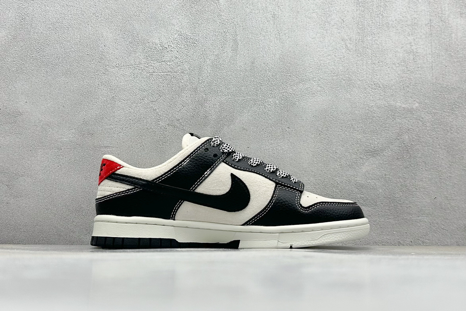 240 XC版Nk SB Dunk Low 北面联名 刺绣黑红勾 周年高端定制 低帮休闲板鞋 DJ2024-128