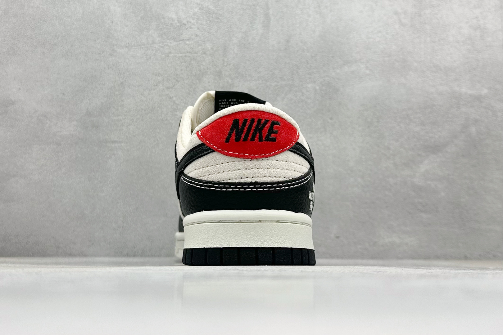 240 XC版Nk SB Dunk Low 北面联名 刺绣黑红勾 周年高端定制 低帮休闲板鞋 DJ2024-128