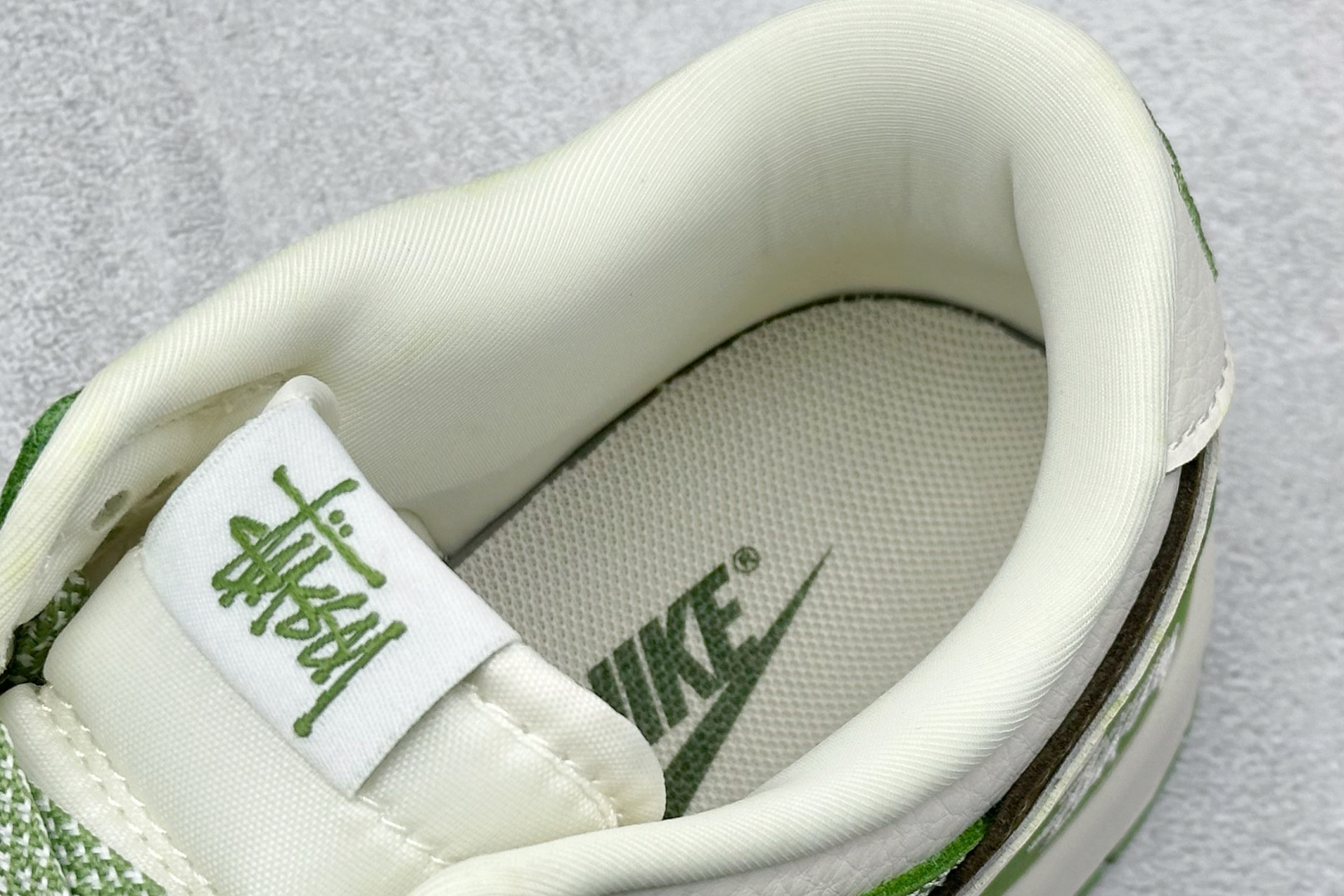 280 XC版Nike SB Dunk Low 白棕双勾斯图西 周年高端定制 低帮休闲板鞋 LW1818-120