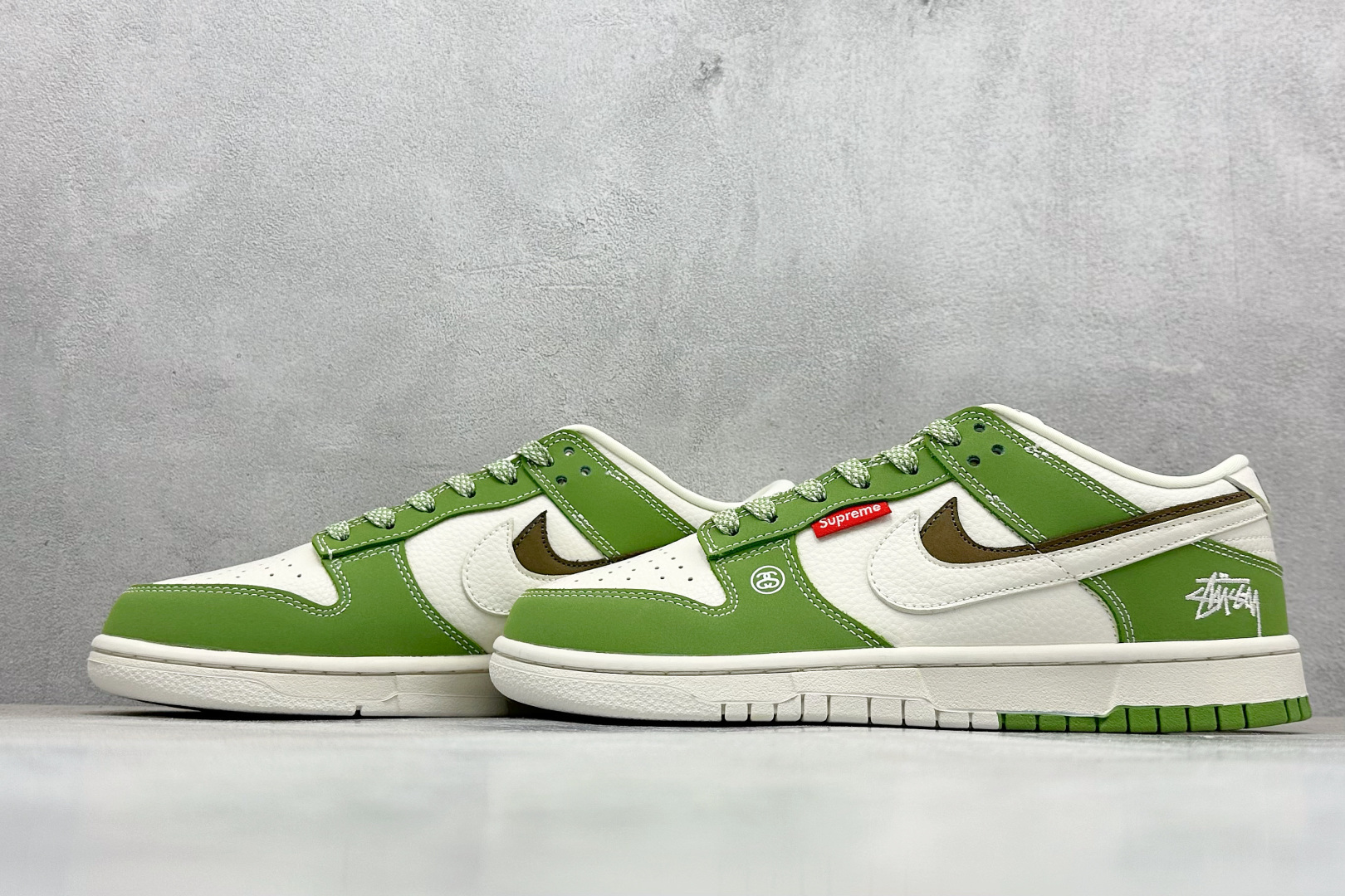 280 XC版Nike SB Dunk Low 白棕双勾斯图西 周年高端定制 低帮休闲板鞋 LW1818-120
