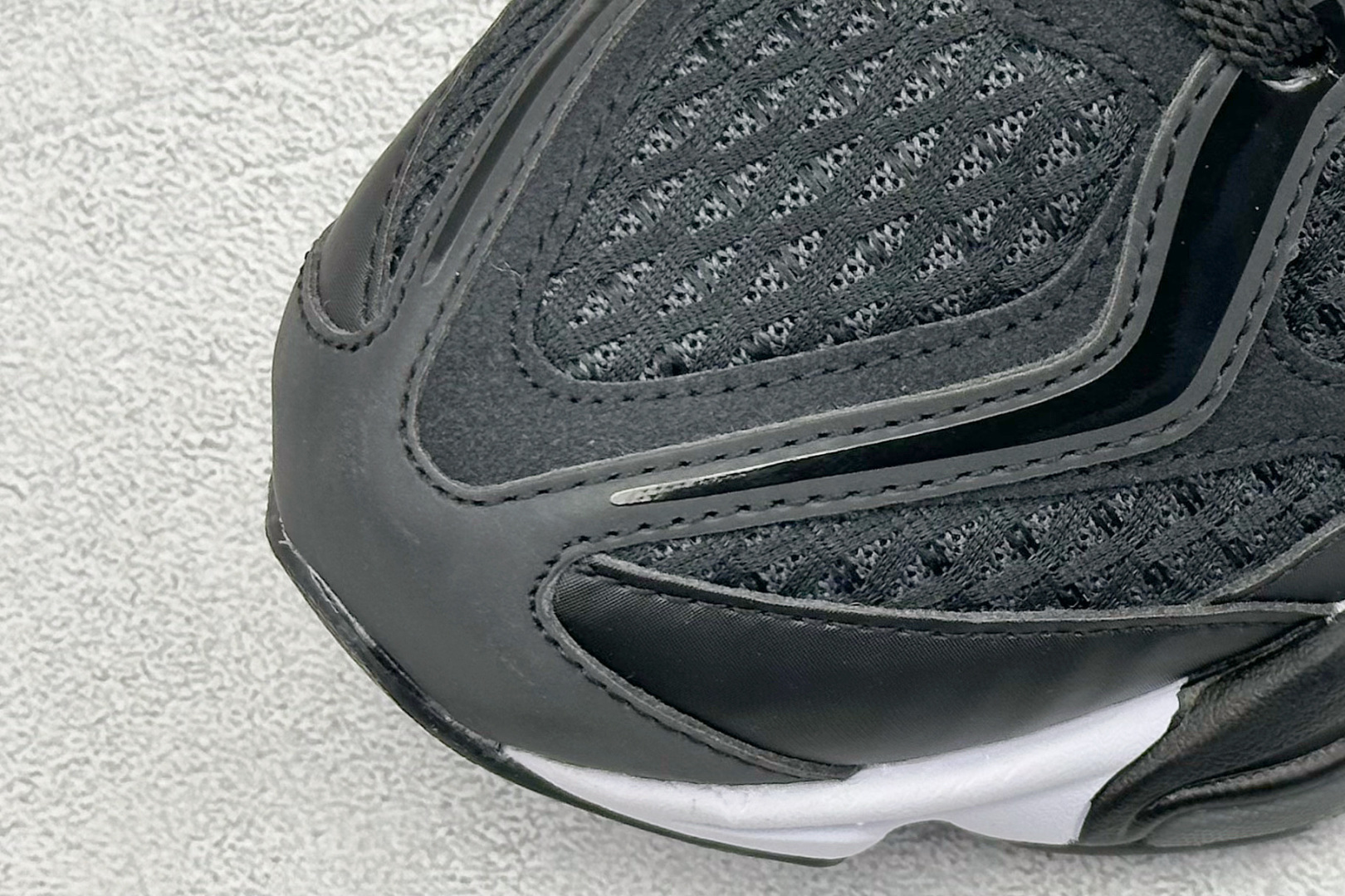 220 新百伦 Joe Freshgoods x New Balance NB9060 复古休闲运动慢跑鞋 U9060PNR