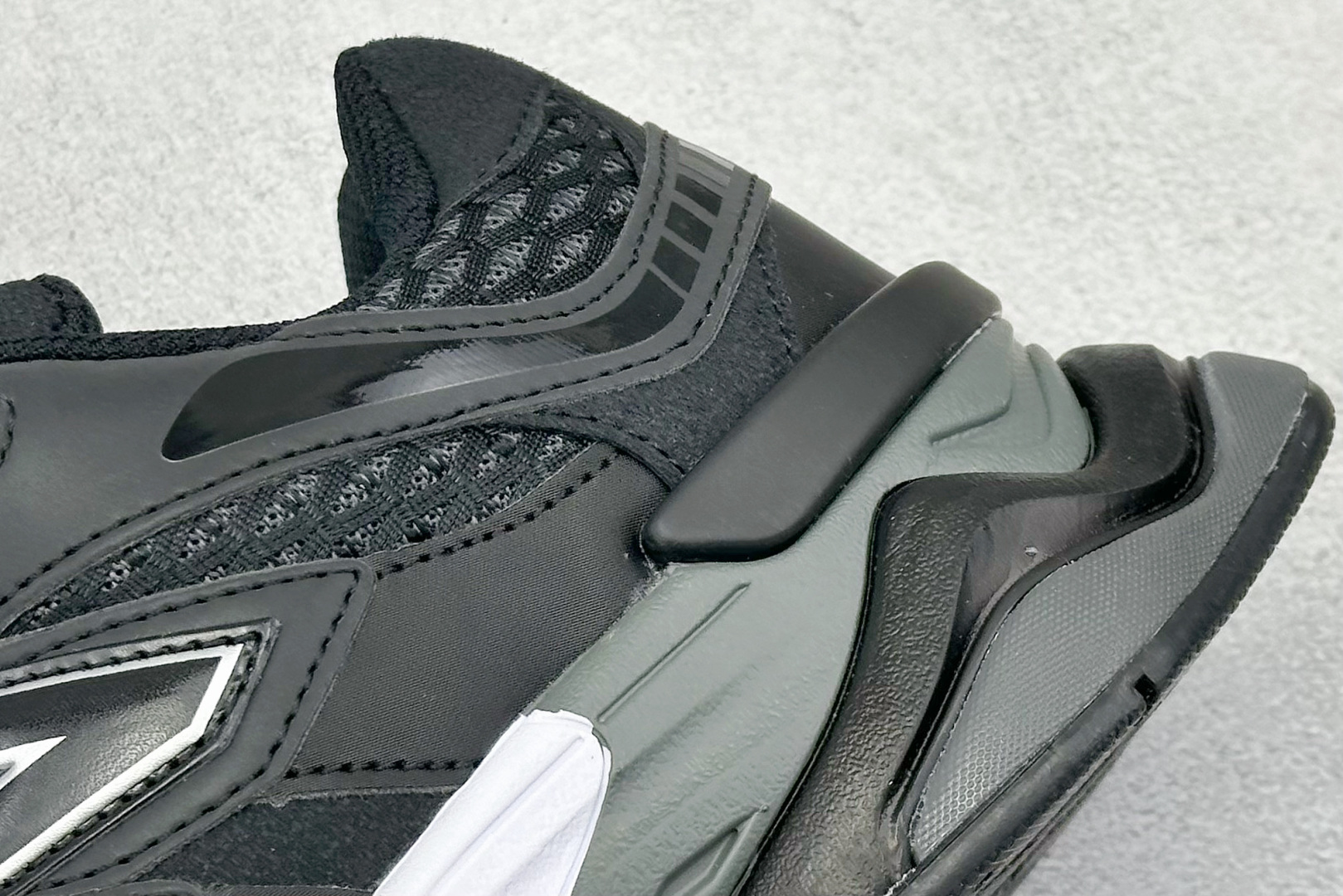 220 新百伦 Joe Freshgoods x New Balance NB9060 复古休闲运动慢跑鞋 U9060PNR