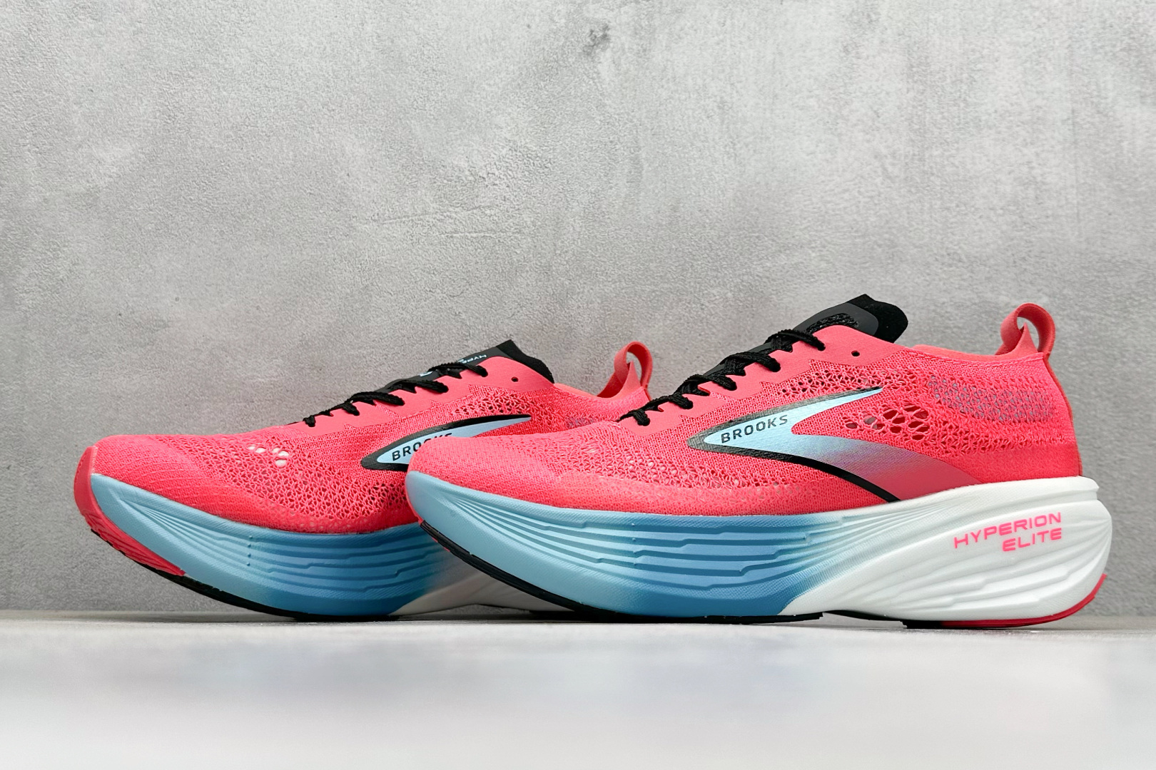 200 Brooks布鲁克斯 Hyperion Elite 4 舒适百搭防滑耐磨 低帮 越野竞速跑步鞋 100046 1D 645