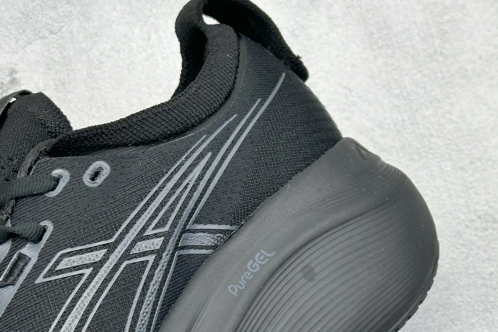 170 Asics Gel-Nimbus 27 亚瑟士复古透气休闲鞋缓震男子耐磨跑步鞋 1011B958-001