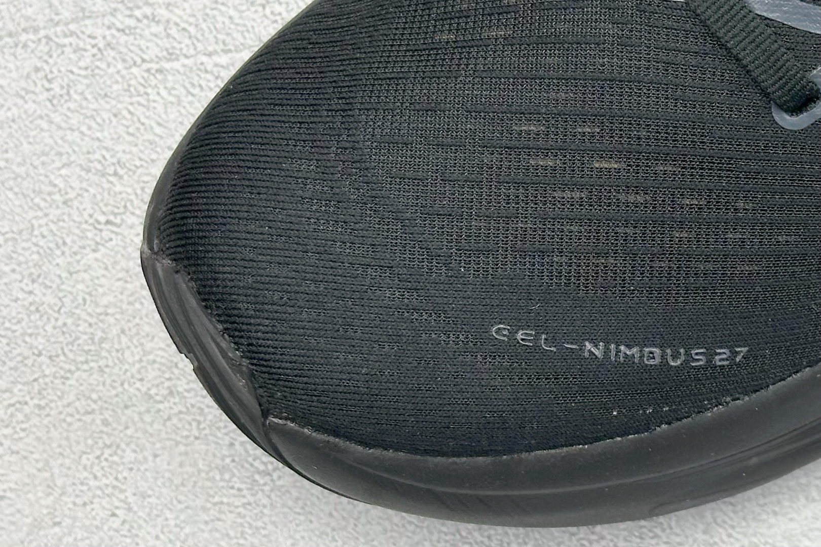 170 Asics Gel-Nimbus 27 亚瑟士复古透气休闲鞋缓震男子耐磨跑步鞋 1011B958-001