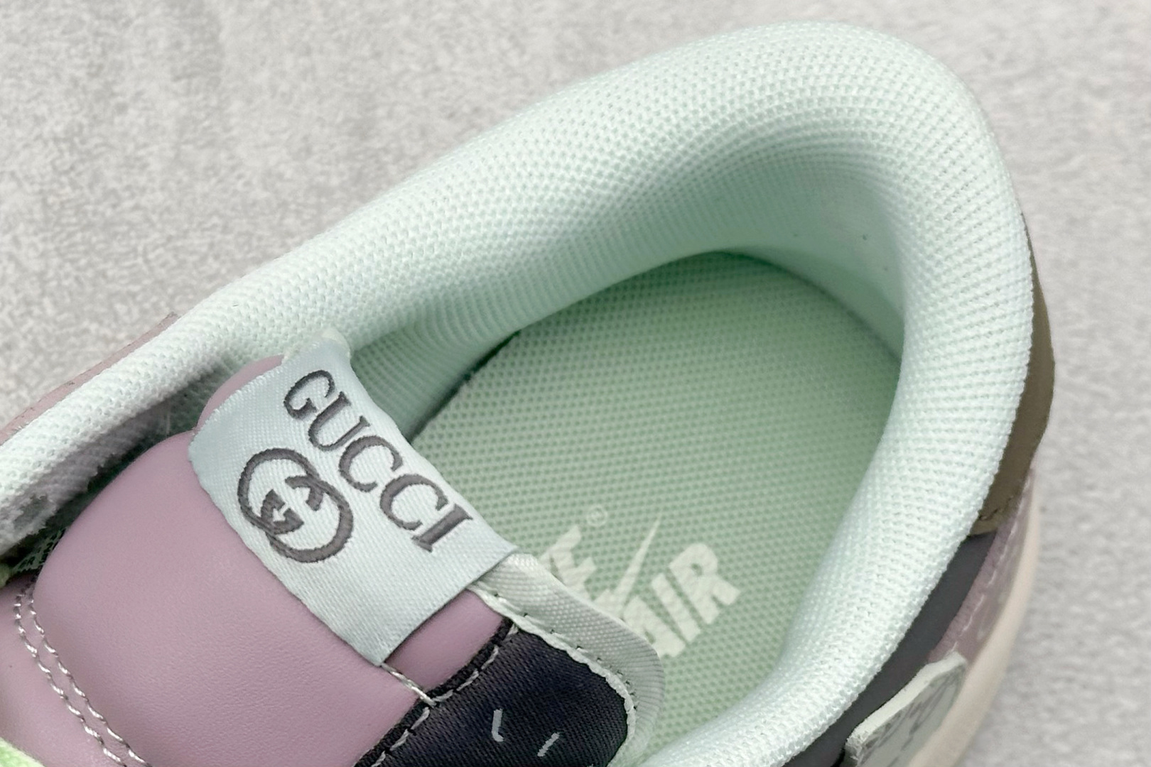 260 Travis Scott x Nike Air Jordan 1 Low x GUCCI Air Jordan 1 Low 反转棕紫小勾倒钩 XD0798-305