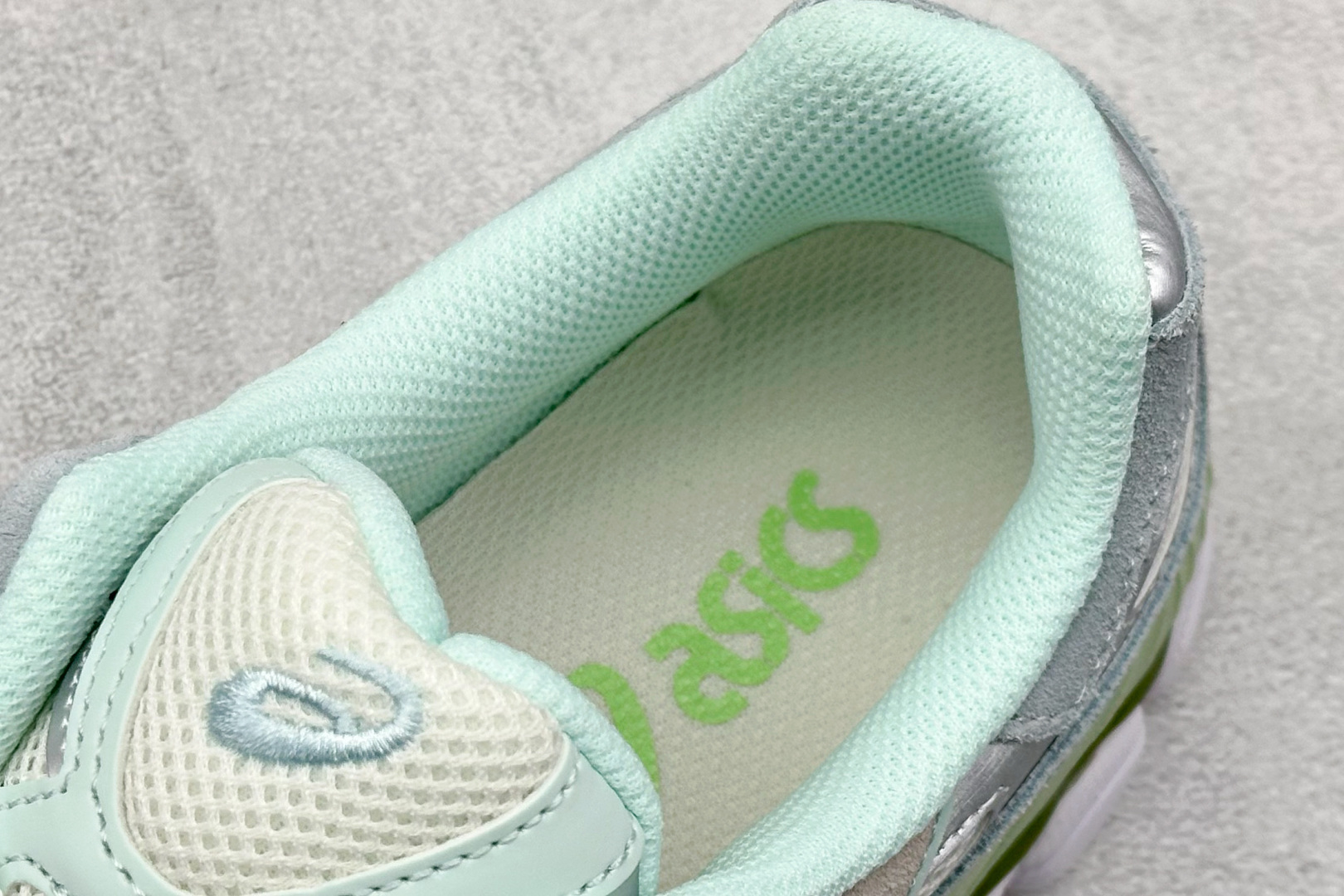 200 GW版 Asics GEL-N 亚瑟士防滑耐磨透气低帮运动休闲鞋 1203A383-100