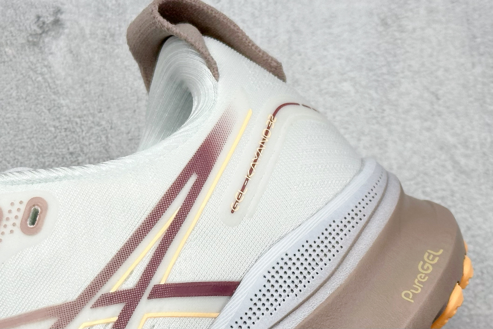 190 Asics Gel-Kayano 32代 运动休闲透气专业跑鞋 1012B838-101