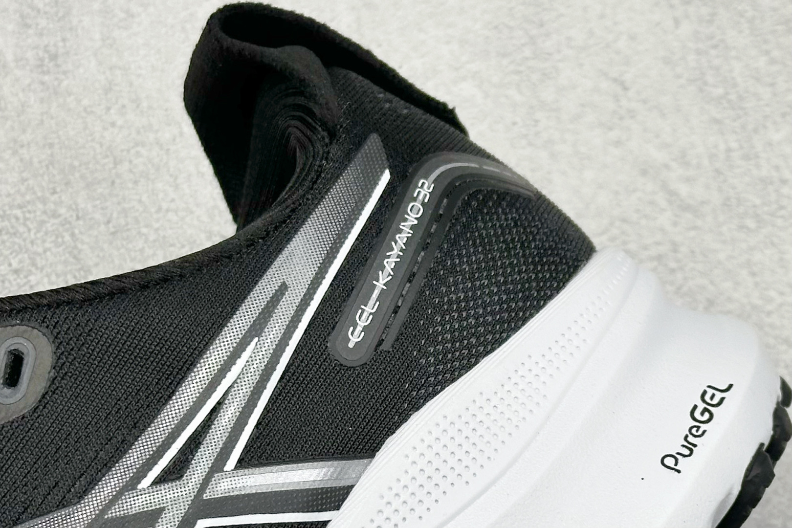 190 Asics Gel-Kayano 32代 运动休闲透气专业跑鞋 1011C052-002