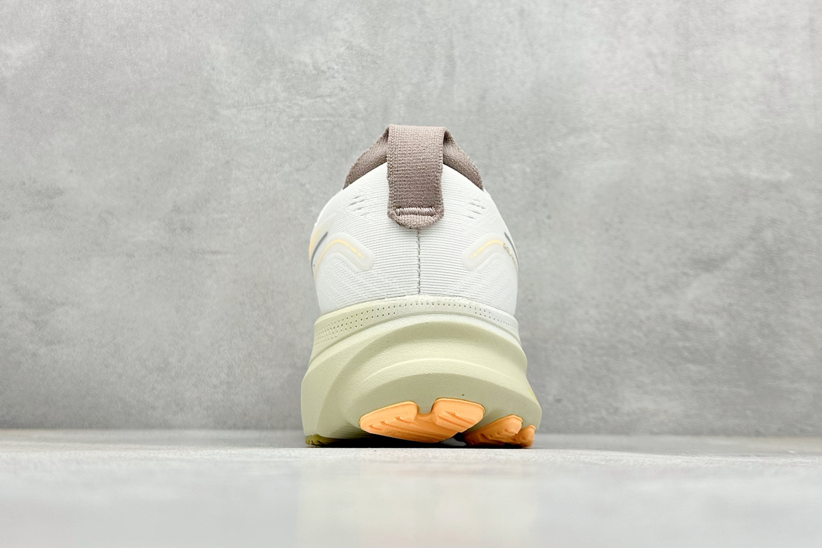 190 Asics Gel-Kayano 32代 运动休闲透气专业跑鞋 1011C052-101