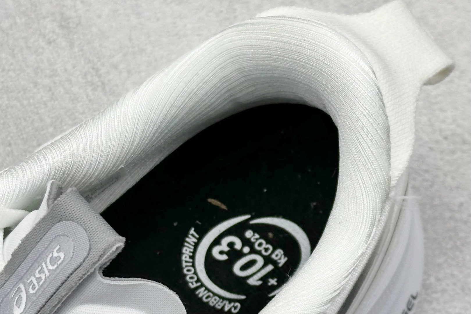 190 Asics Gel-Kayano 32代 运动休闲透气专业跑鞋 1011C052-100