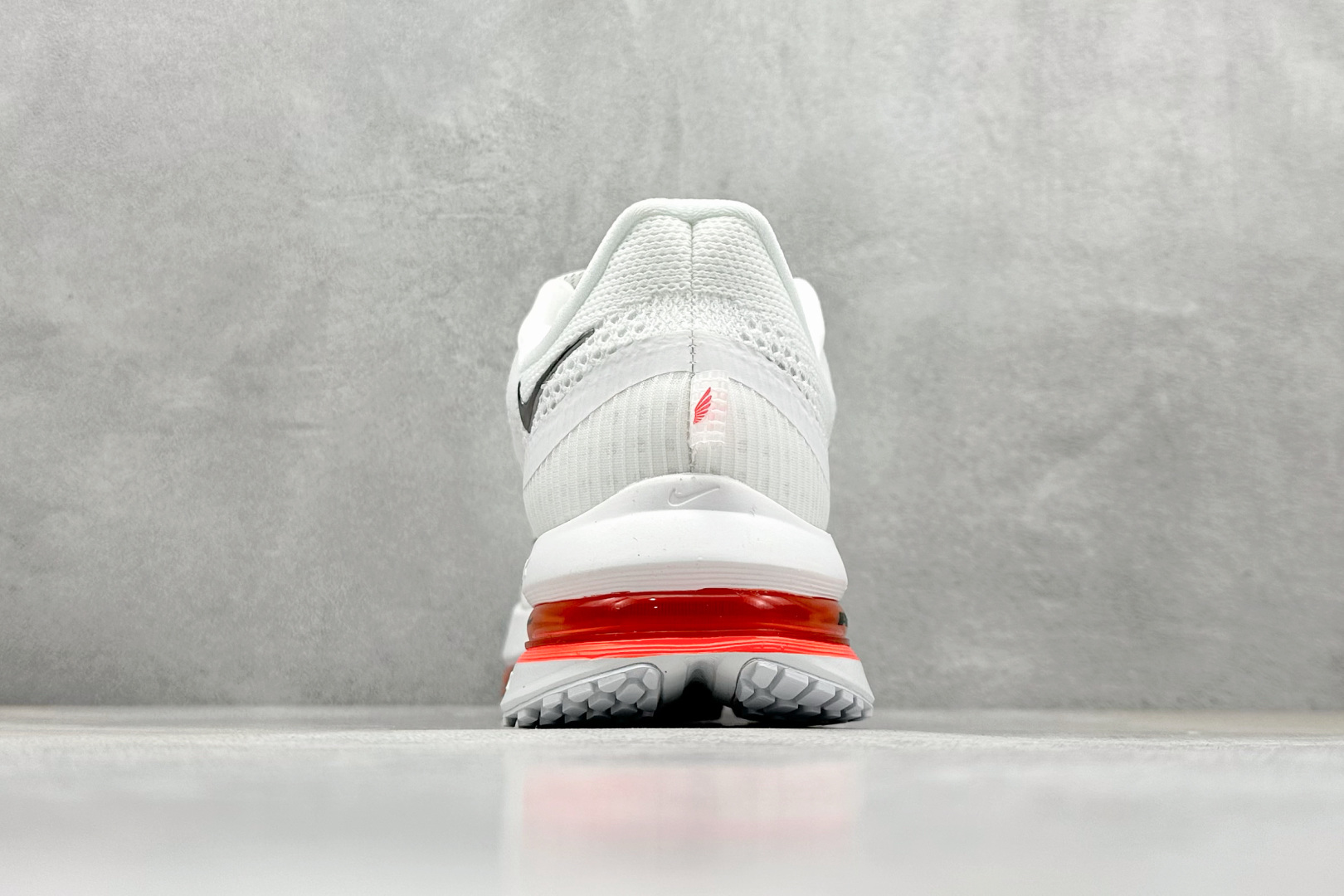 260 CK版NK Pegasus Premium系列 全掌气垫纤维气柱网面跑步鞋 HQ2592-101-Chinese  UA Cheap High Quatity Brand  Clothes Bags handbags Sneakers wholesale wholesaler seller from China Factory suppliers Fashion Clothing  Shoes best Quality Beautiful Price  260 CK版NK Pegasus Premium系列 全掌气垫纤维气柱网面跑步鞋 HQ2592-101