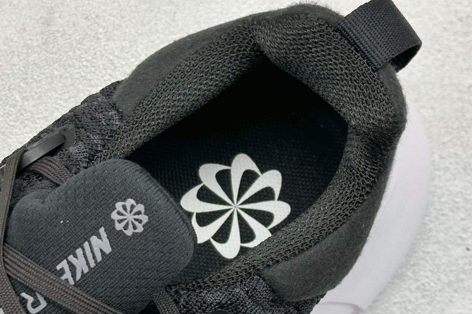 150 CH版Nk Free RN 3.0 耐克赤足超轻量跑鞋 CZ1884-001