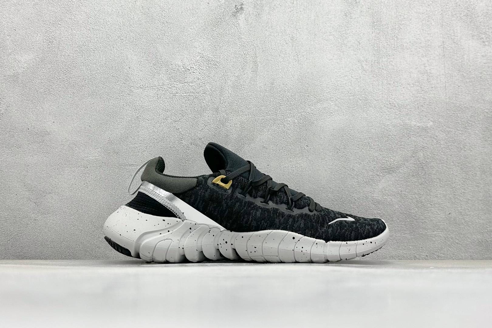 150 CH版Nk Free RN 3.0 耐克赤足超轻量跑鞋 CZ1884-006