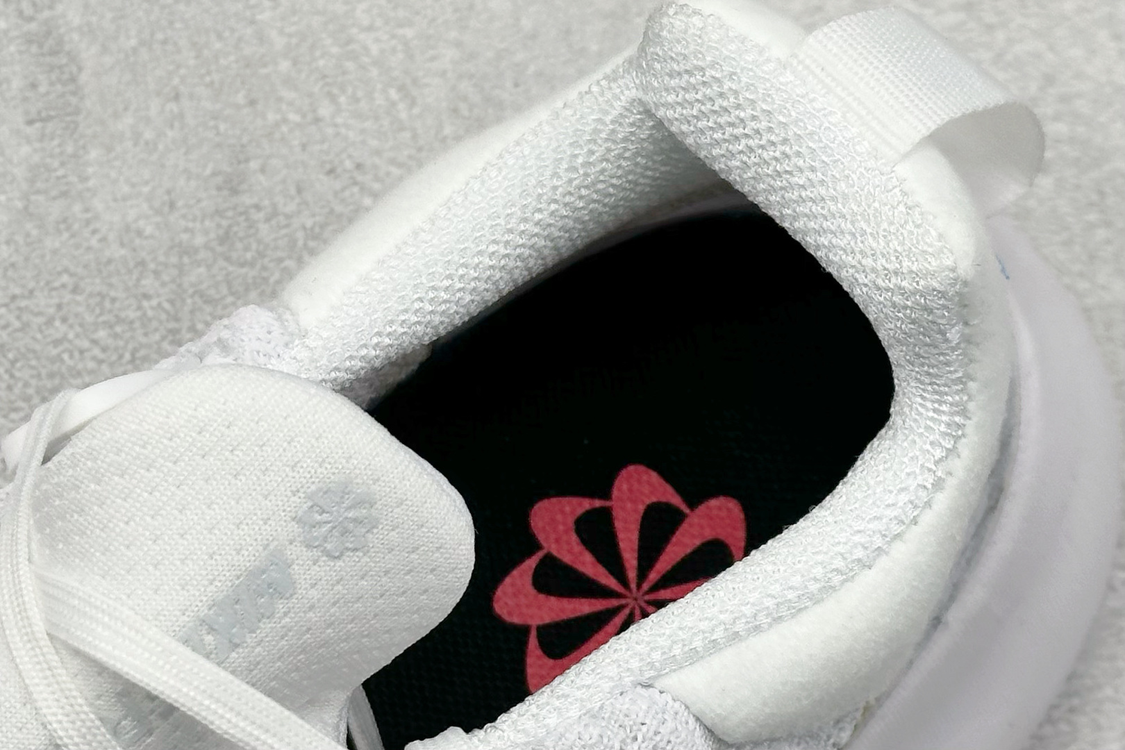 150 CH版Nk Free RN 3.0 耐克赤足超轻量跑鞋 CZ1884-101