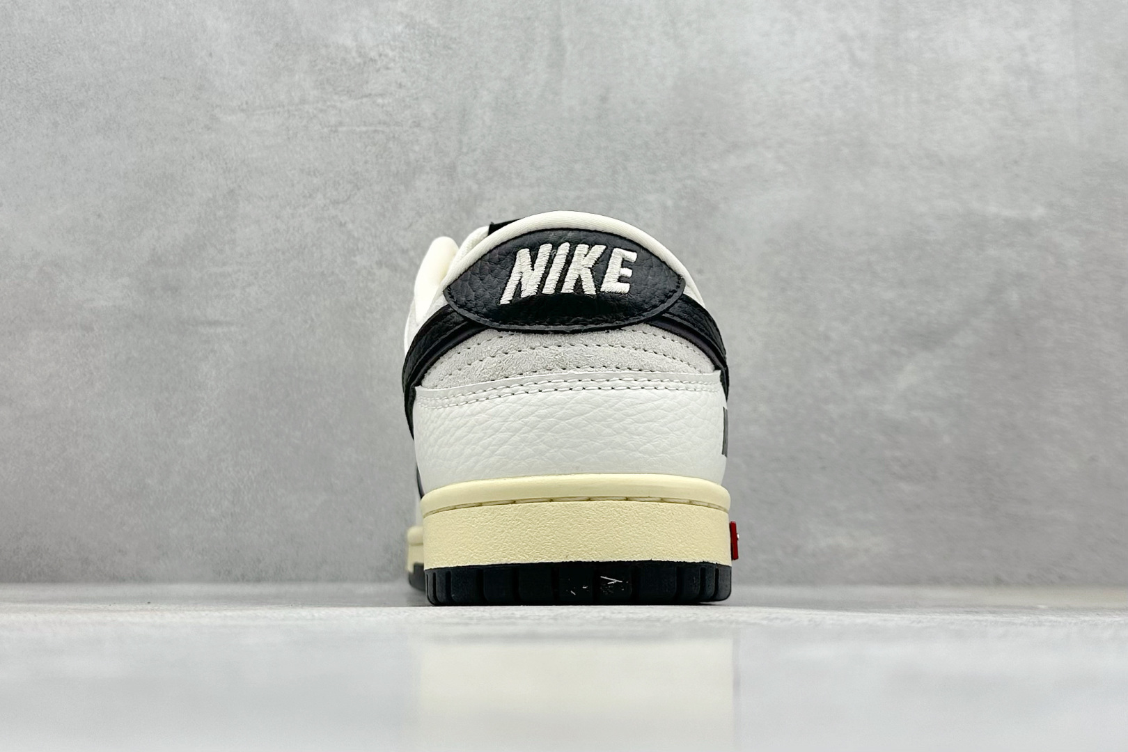 280 SC版Nike SB Dunk Low Sup联名 白黑变色 周年高端定制 低帮休闲板鞋 SC9207-409