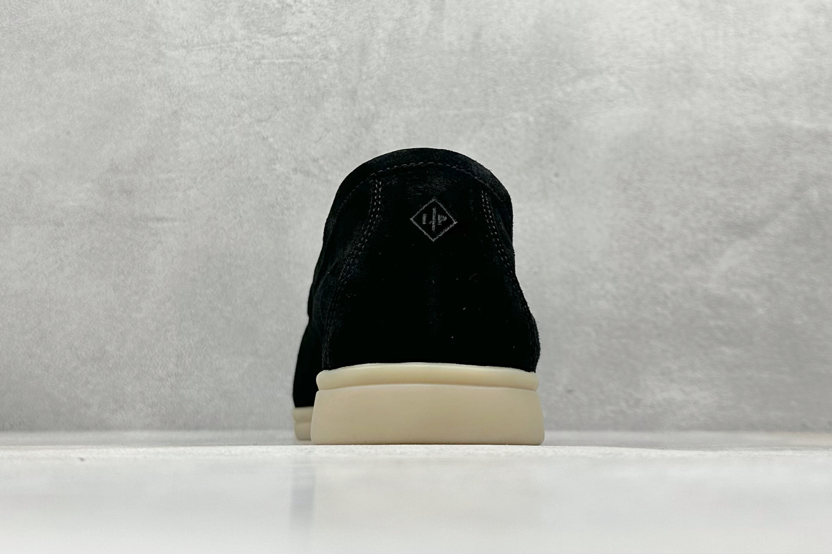 320 Loro Pian*经典爆款lp豆豆鞋级版本