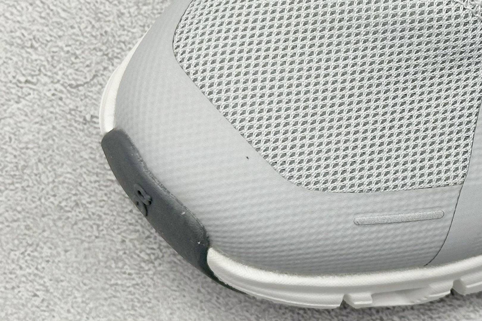 190 On昂跑 Cloudtilt 户外街头机能风跑步鞋 Cloud Hi Edge户外机能融合街头潮流