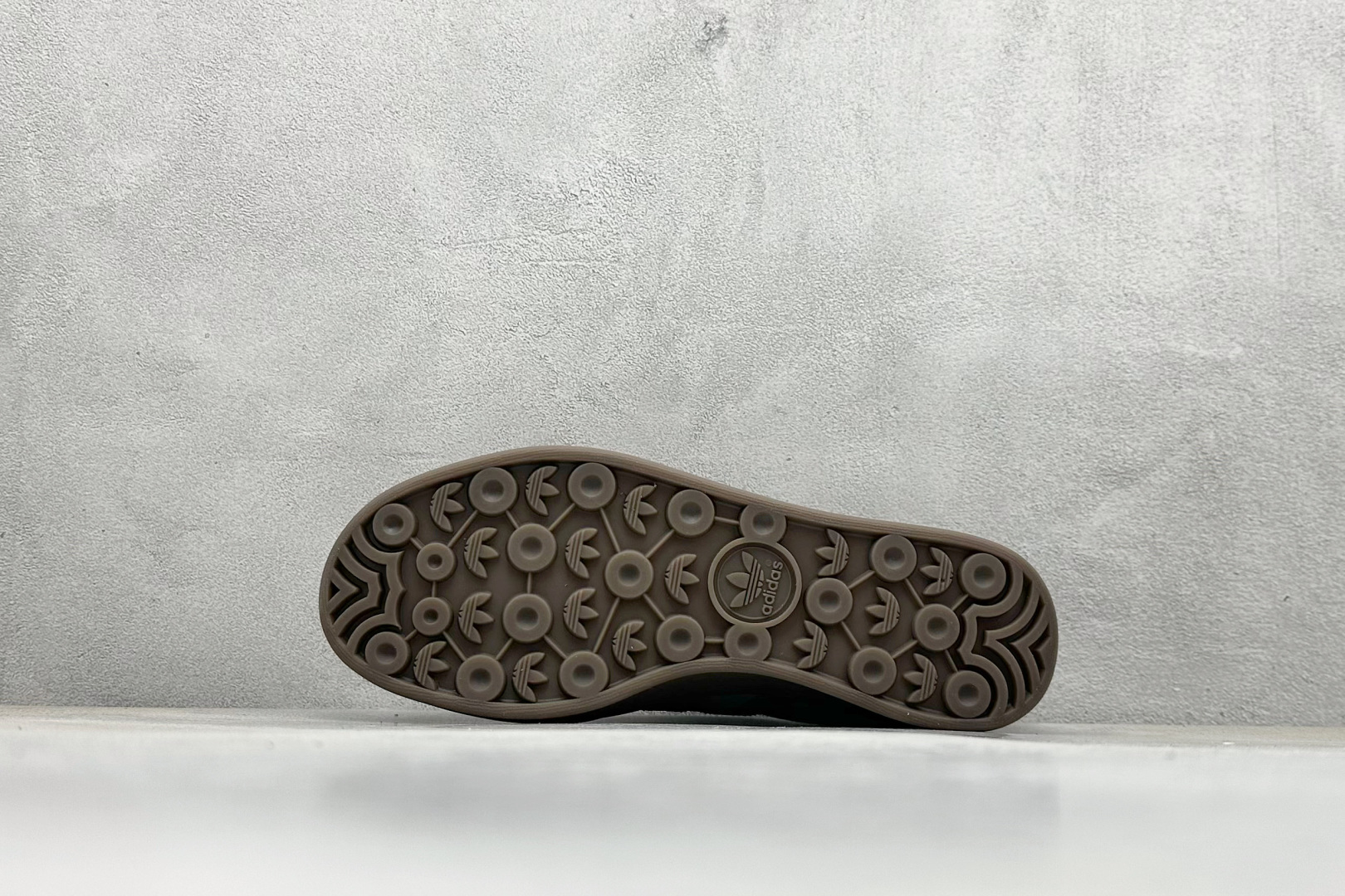 160 adidas originals GAZELLE INDOOR 棕色 JQ6213