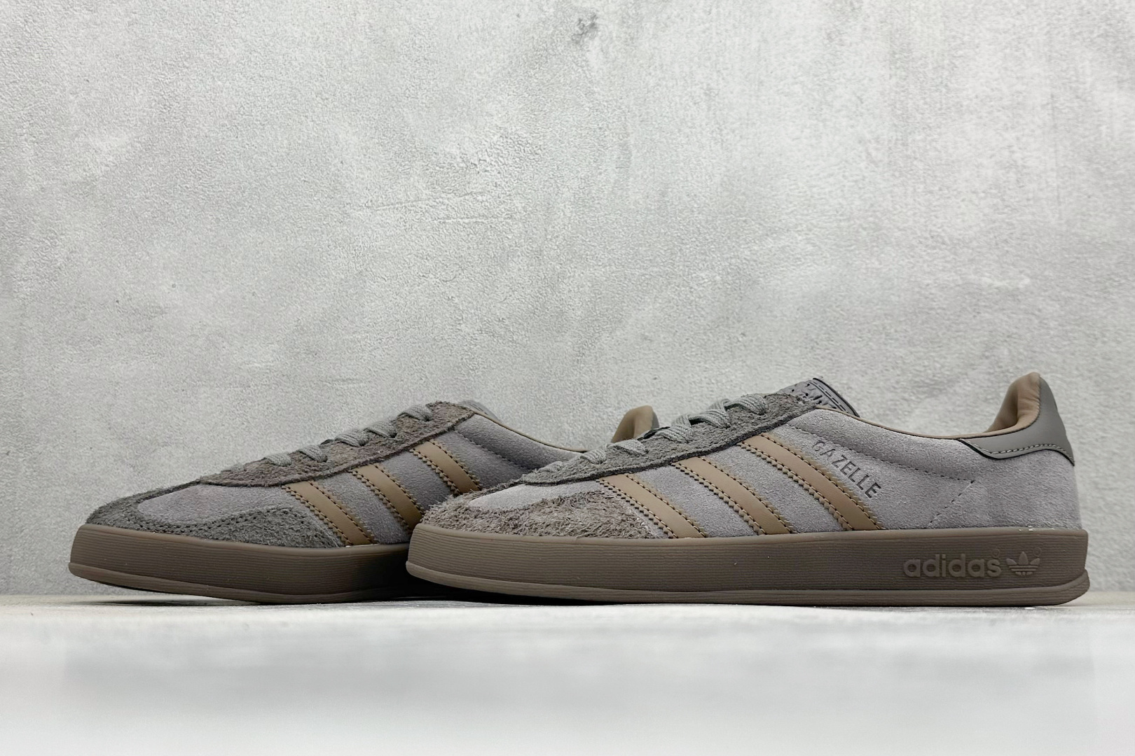 160 adidas originals GAZELLE INDOOR 棕色 JQ6213