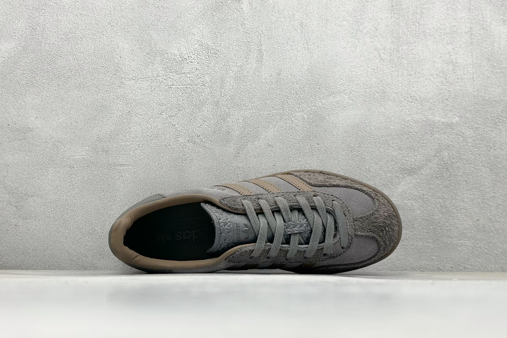 160 adidas originals GAZELLE INDOOR 棕色 JQ6213