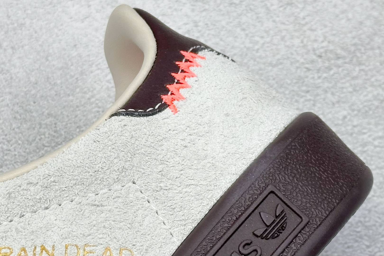 160 adidas originals Samba OG 桑巴果冻系列复古经典轻便板鞋 JR7943