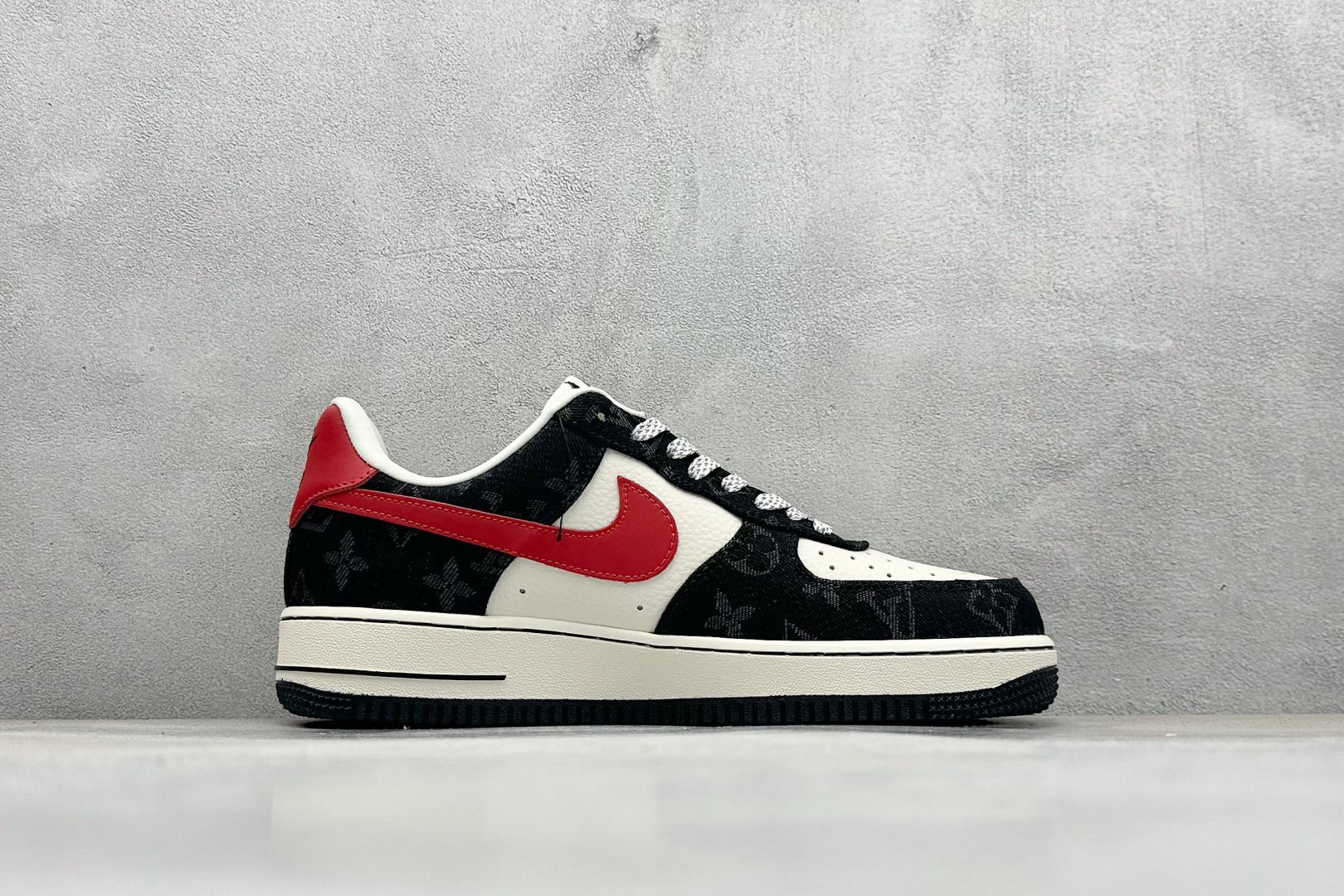 260 SC版Nike Air Force 1'07 Low LV联名 白红黑牛仔 空军一号低帮休闲板鞋 ZD1988-002
