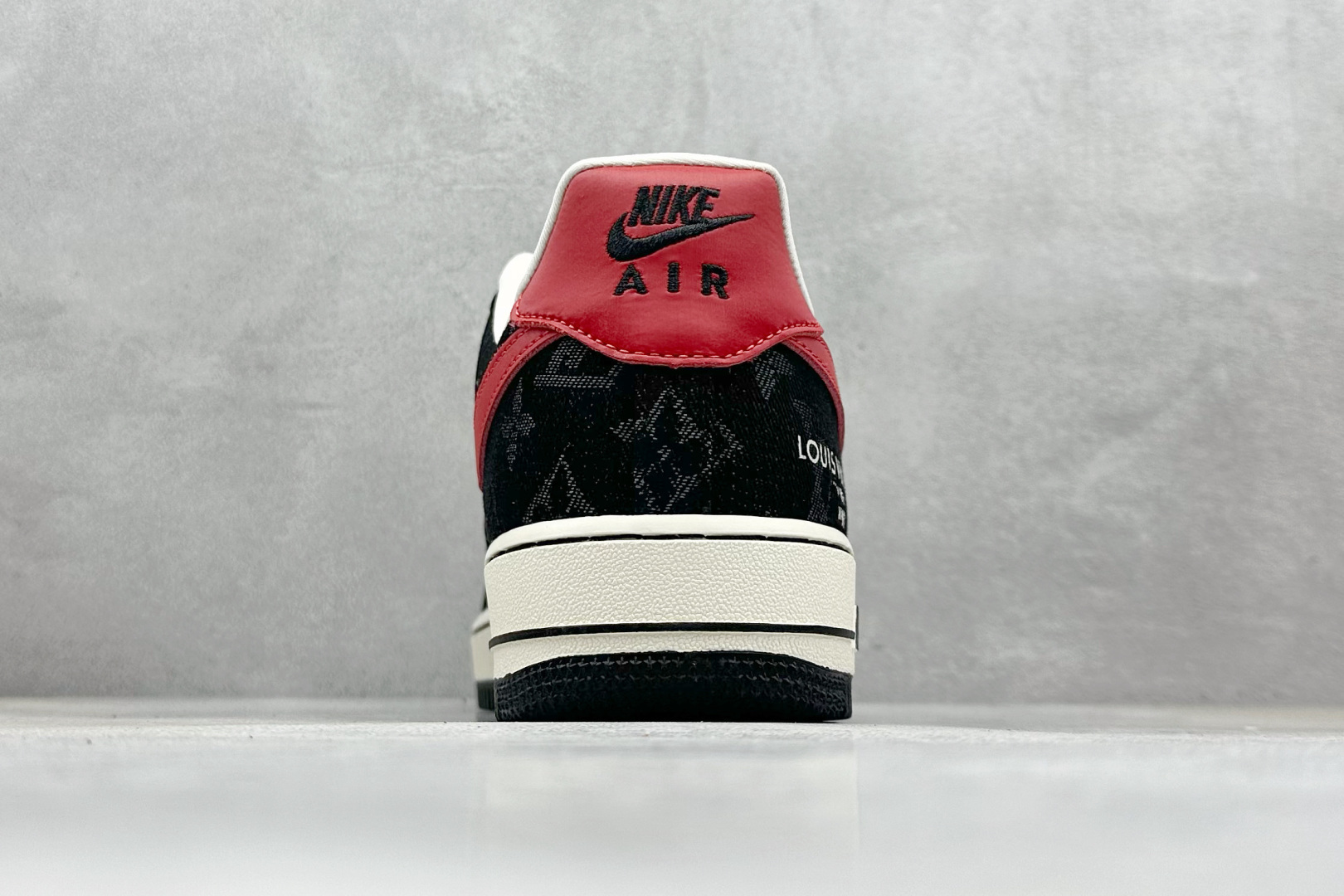 260 SC版Nike Air Force 1'07 Low LV联名 白红黑牛仔 空军一号低帮休闲板鞋 ZD1988-002