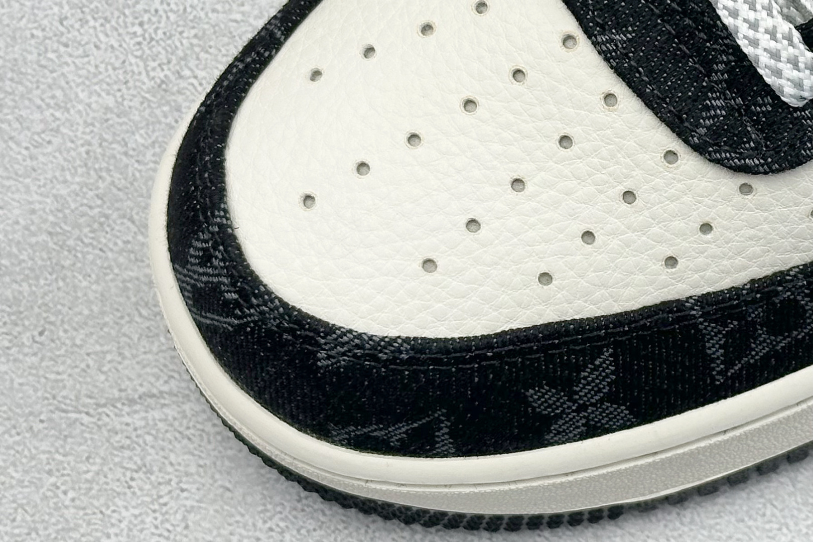 260 SC版Nike Air Force 1'07 Low LV联名 白红黑牛仔 空军一号低帮休闲板鞋 ZD1988-002