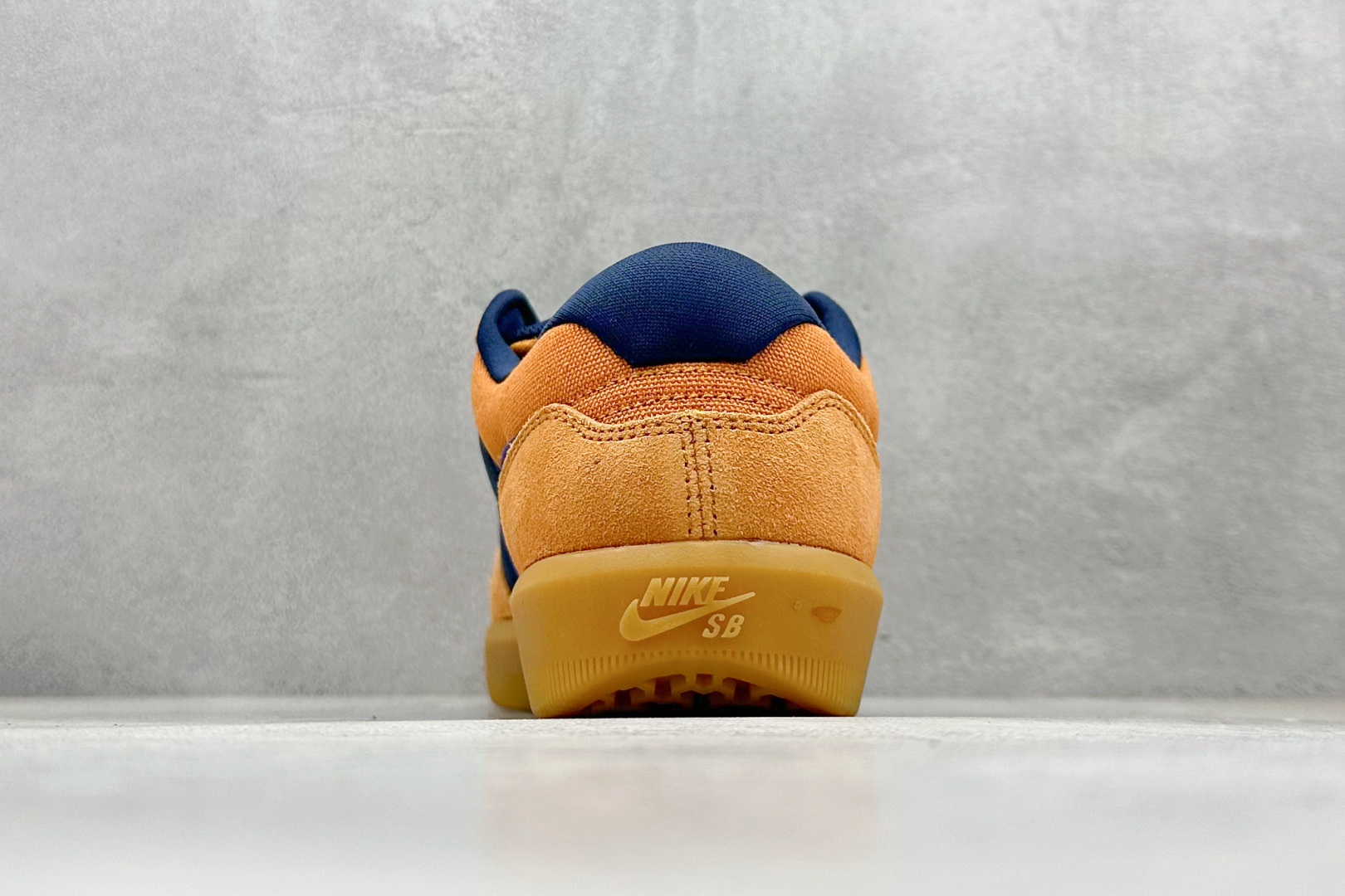 160 FS版 Nike SB Force 58 硫化杯底 传统篮球风格 Nike SB Force 58 男/女滑板鞋 DV5477-800