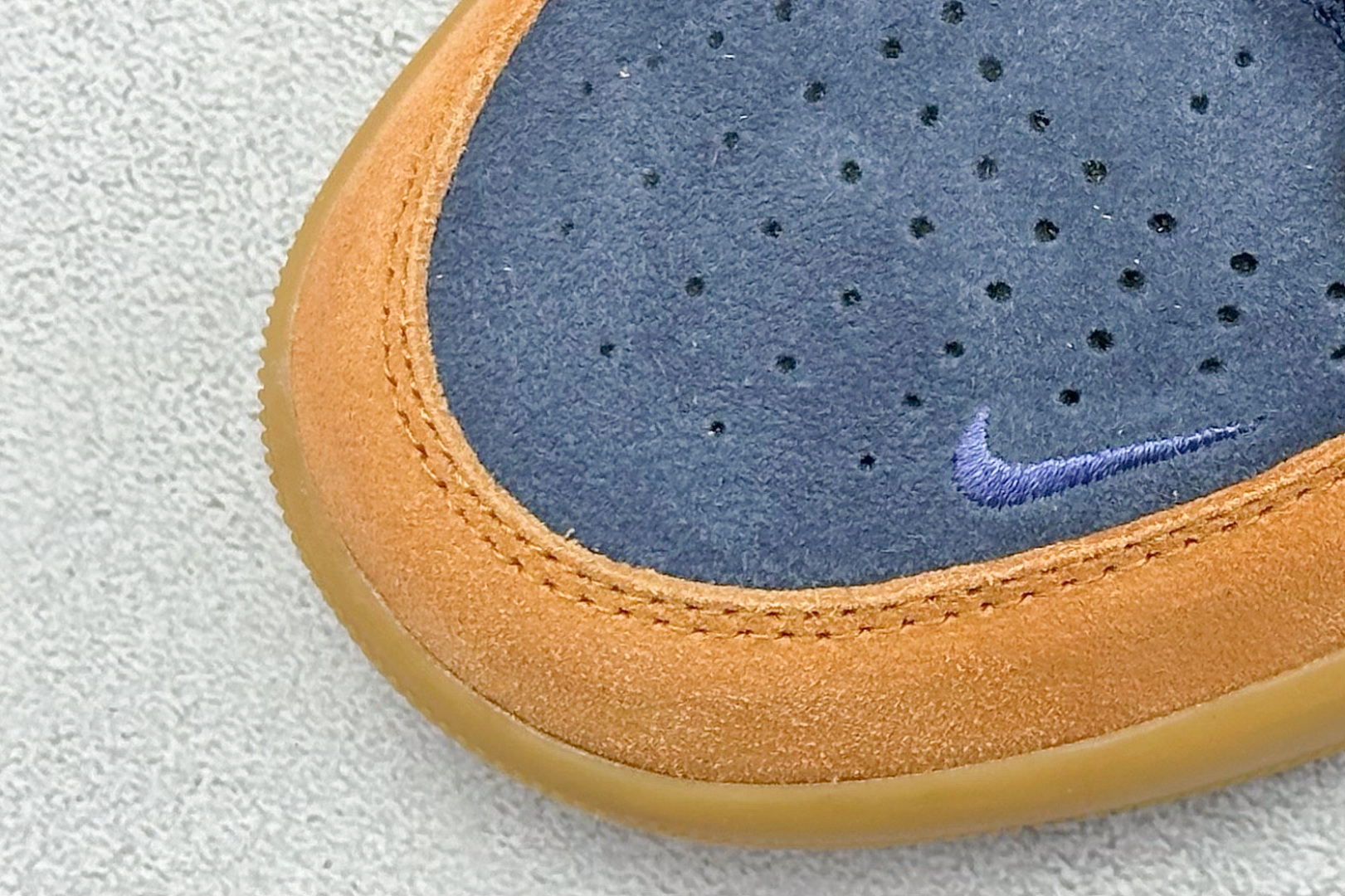 160 FS版 Nike SB Force 58 硫化杯底 传统篮球风格 Nike SB Force 58 男/女滑板鞋 DV5477-800